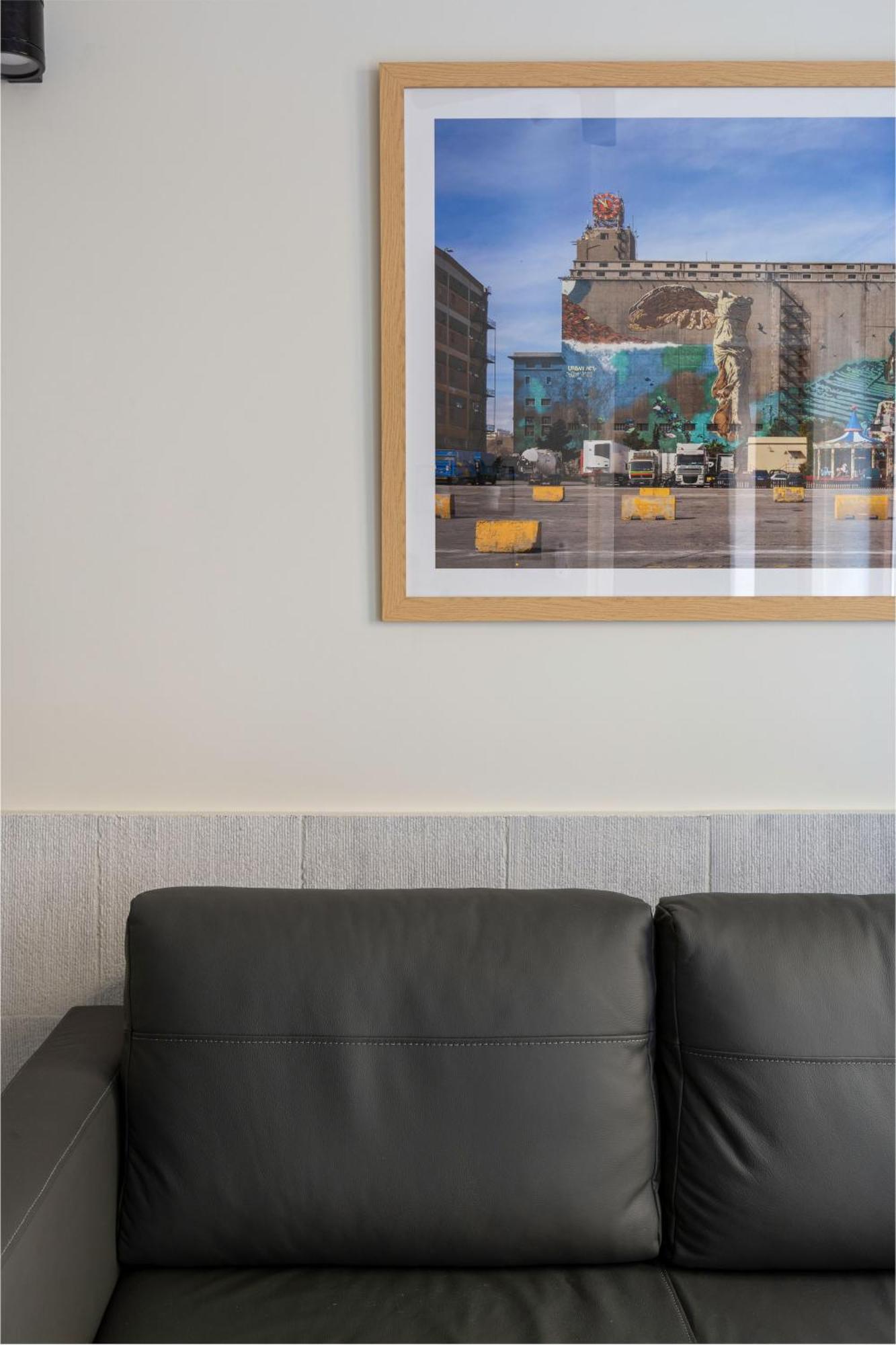 דירות אתונה Mooeve Exarchia מראה חיצוני תמונה